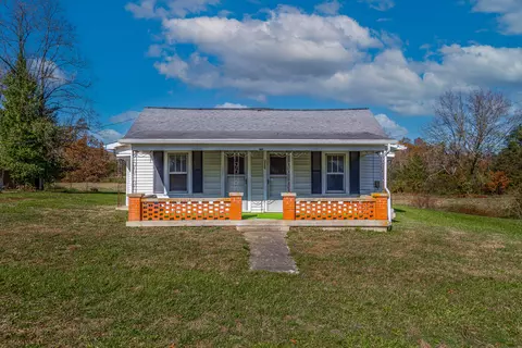 3755 White Oak Rd, Junction City, KY 40440