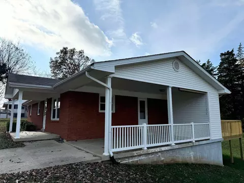237 E French Ave, Burnside, KY 42519 photo 4