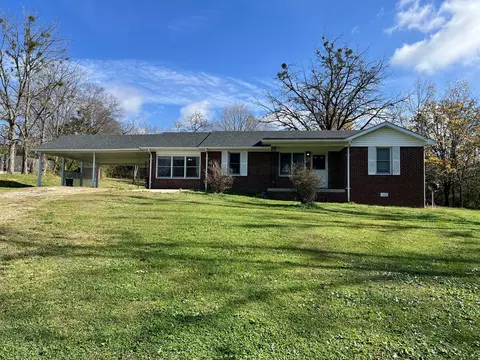 24 Old Somerset Rd, Mount Vernon, KY 40456