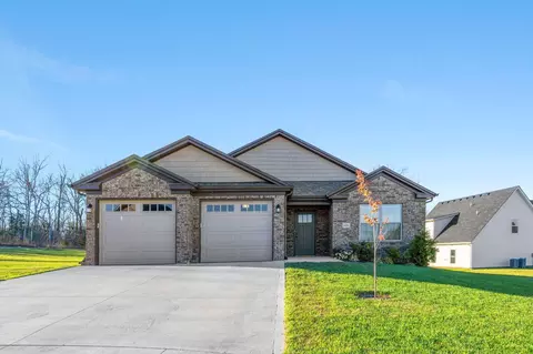606 Lillie Ct, Richmond, KY 40475
