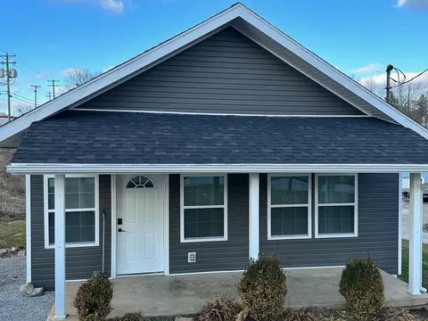 525 W High St, Mount Sterling, KY 40353