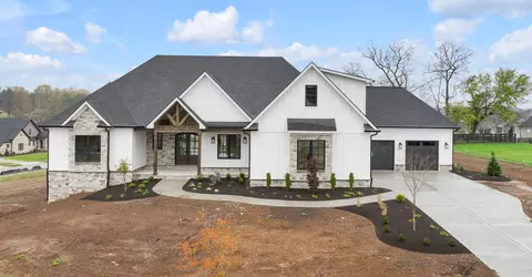 114 Longridge Dr, Nicholasville, KY 40356