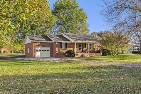 2080 Guynn Rd, Paint Lick, KY 40461