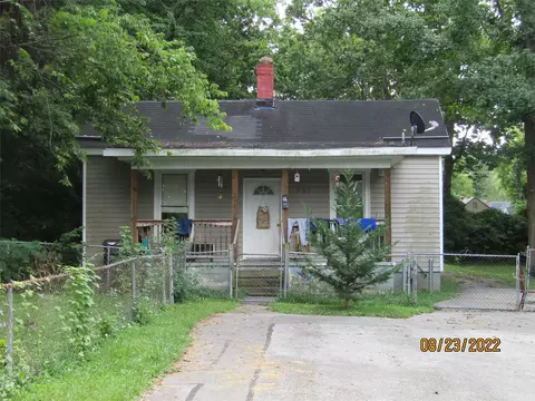 290 Lucas St, Paris, KY 40361