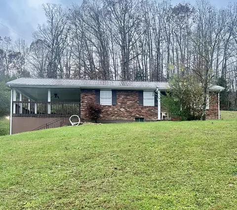 105 Sweeterville Ln, Morehead, KY 40351
