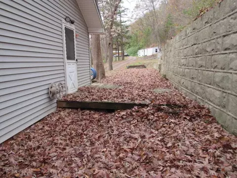 Exterior - 241 Combs St, Hazard, KY 41701 photo 5 of 5