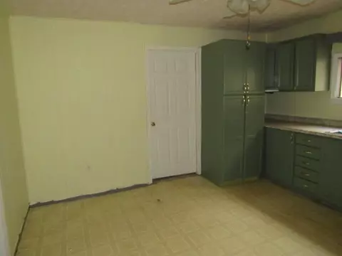 Other - 241 Combs St, Hazard, KY 41701 photo 2 of 8