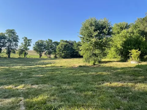 2 Rock Ridge Rd # -A, Paris, KY 40361