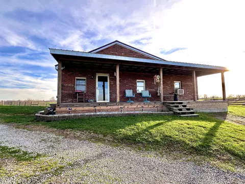 580 Dixie Hwy, Carlisle, KY 40311