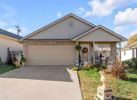 120 Olivia Dr, Nicholasville, KY 40356