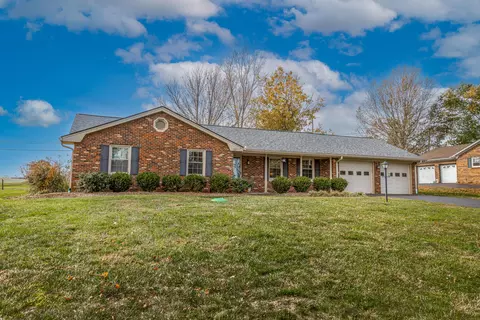 2585 Goggin Ln, Danville, KY 40422