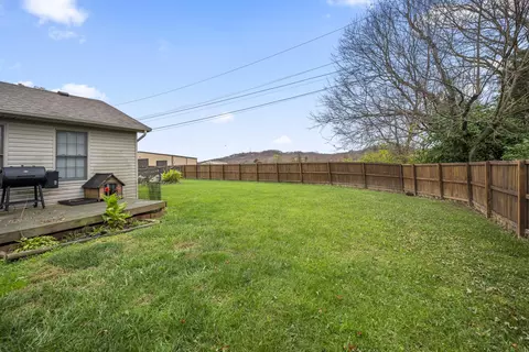 210 Bryon Ave, Berea, KY 40403 photo 22