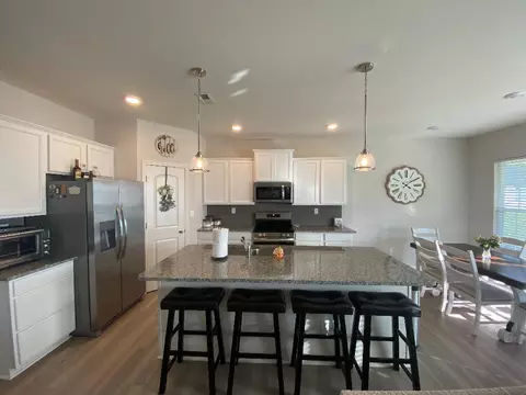 100 Pinwheel Ct, Georgetown, KY 40324 photo 5