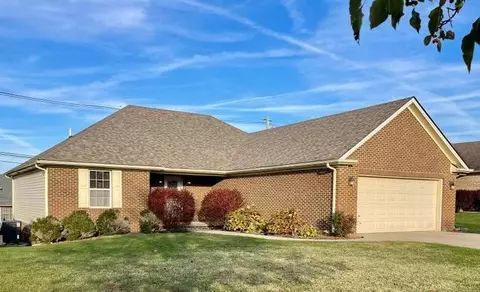 521 Southpoint Dr, Lexington, KY 40515