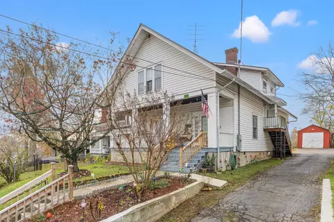 319 W 7th St, Paris, KY 40361