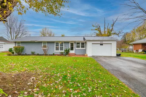 203 Southside Ave, Campbellsville, KY 42718