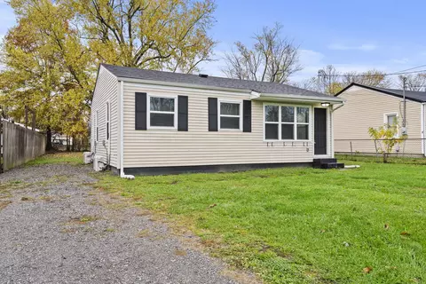 127 E Grubbs Ln, Danville, KY 40422