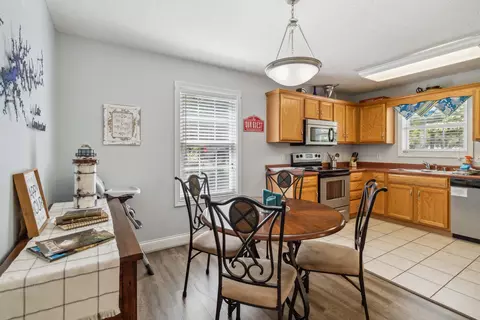 Dining - 318 Enchanted Forest Way, Burnside, KY 42519 photo 1 of 3