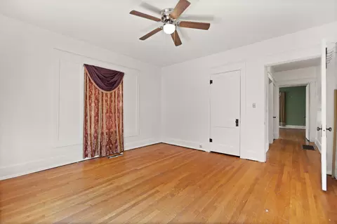 Bedroom - 703 W 5th St, Corbin, KY 40701 photo 6 of 7