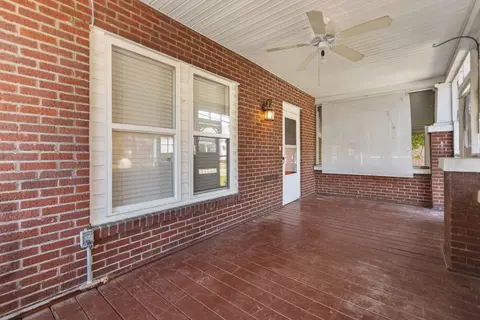 Exterior - 703 W 5th St, Corbin, KY 40701 photo 10 of 13