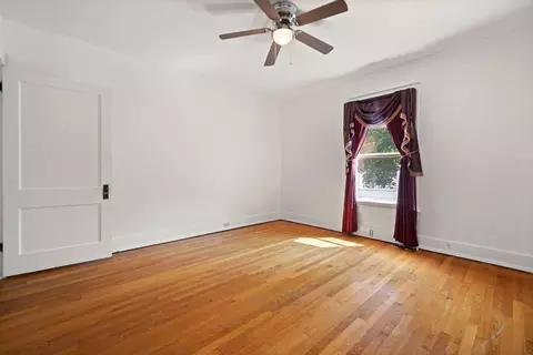 Bedroom - 703 W 5th St, Corbin, KY 40701 photo 2 of 7