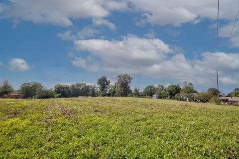 305 Sande Ridge Ln, Mount Sterling, KY 40353