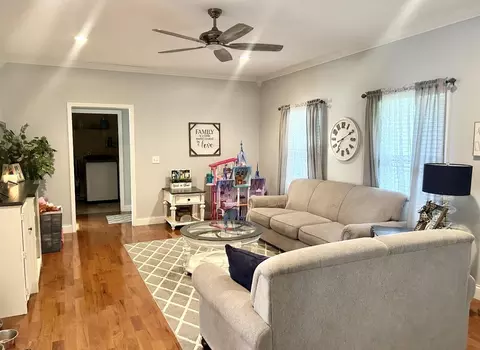 185 Angle Dr, Gray, KY 40734 photo 4