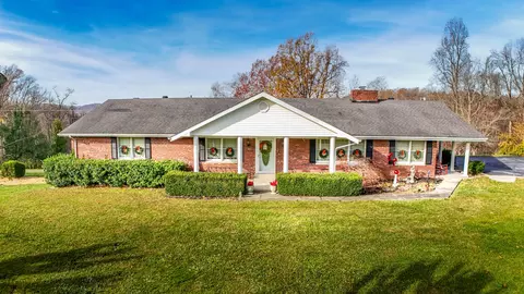 180 Chestnut Ridge Rd, Mount Vernon, KY 40456