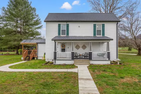 1301 Red Lick Rd, Irvine, KY 40336