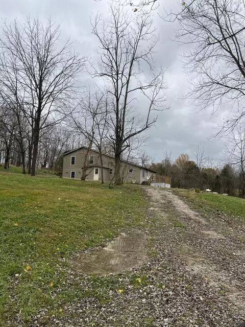 1131 Fox Creek Goshen Rd, Lawrenceburg, KY 40342