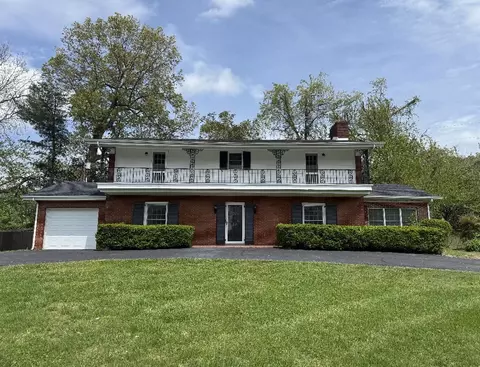 155 Woodland Dr, Somerset, KY 42501