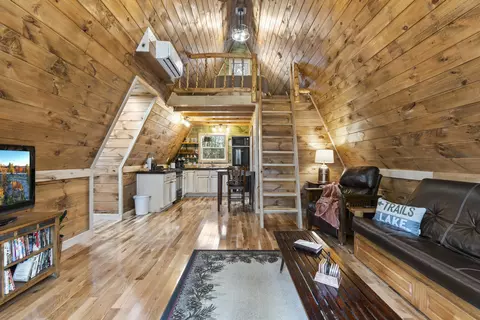 345 Wolfe Lake Rd, Campton, KY 41301 photo 8
