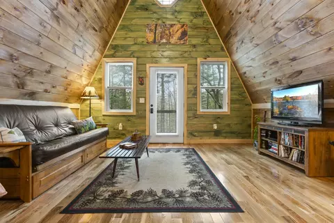 345 Wolfe Lake Rd, Campton, KY 41301 photo 7