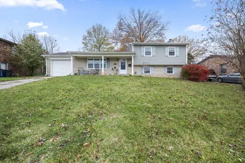 3270 Pimlico Pkwy, Lexington, KY 40517