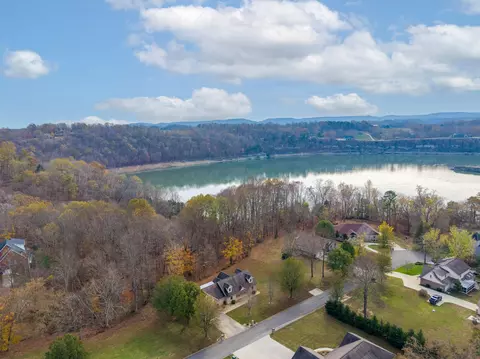 100 Lake Walk Dr, Somerset, KY 42503