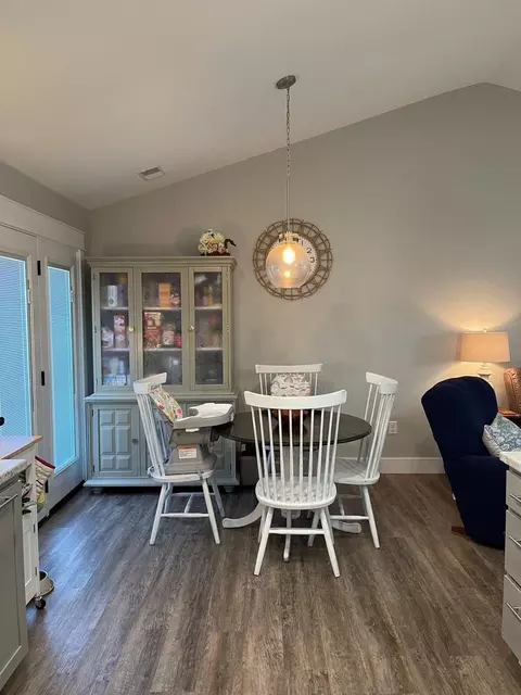 Dining - 593 Waco Loop Rd, Waco, KY 40385 photo 1 of 1