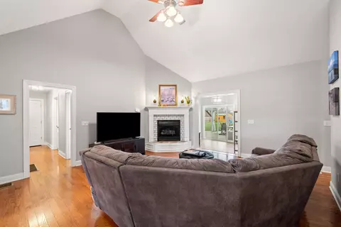 411 Koa Ct, Berea, KY 40403 photo 8