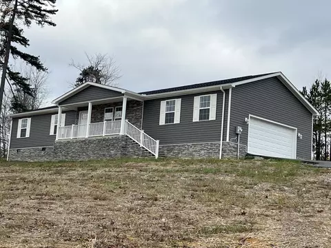 132 Bellwood Ln, Keavy, KY 40737