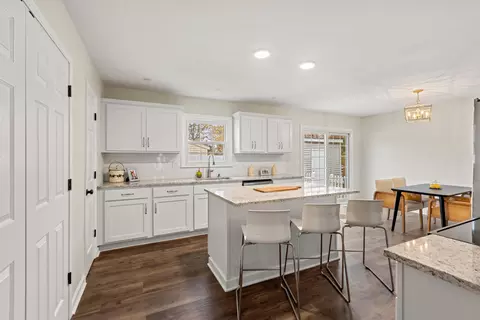 712 Dardanelles Dr, Lexington, KY 40503