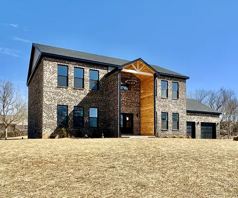 64 Water Cliff Dr, Somerset, KY 42503