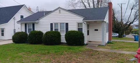 561 W West Broadway St, Harrodsburg, KY 40330