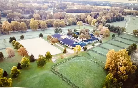 3783 Briar Hill Rd, Lexington, KY 40516