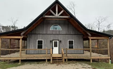 419 Pumpkin Creek Cir, Jamestown, KY 42629