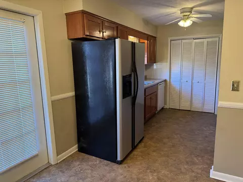 561 Oaklawn Cir, Corbin, KY 40701 photo 15