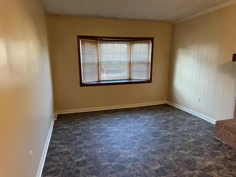 561 Oaklawn Cir, Corbin, KY 40701 photo 12
