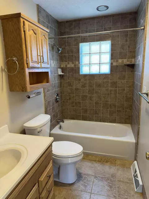561 Oaklawn Cir, Corbin, KY 40701 photo 20