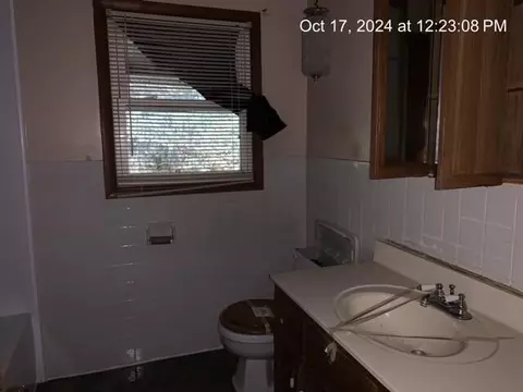 5054 Ky Rt 3, Van Lear, KY 41265 photo 10