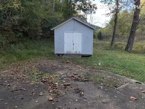 5054 Ky Rt 3, Van Lear, KY 41265 photo 4