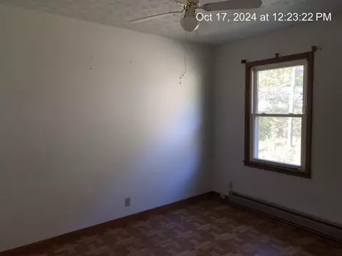 5054 Ky Rt 3, Van Lear, KY 41265 photo 7