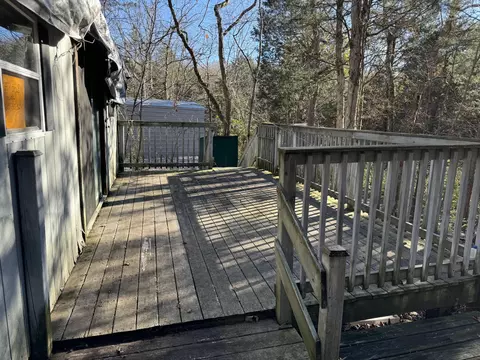 Exterior - 85 Circle Rd, Burnside, KY 42519 photo 3 of 4